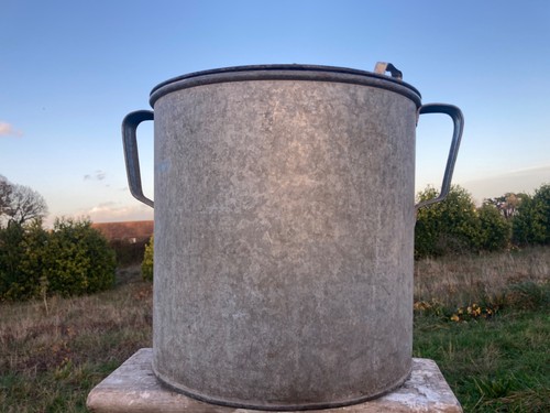 Round vintage zinc - round, galvanised