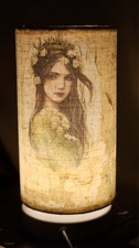 Fairy girl green table - in,