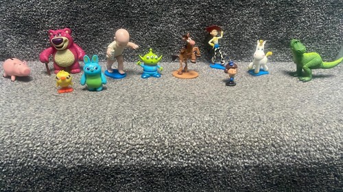 Toy story small figures - toy,