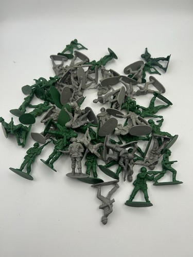 Plastic soldiers bundle - plastic,