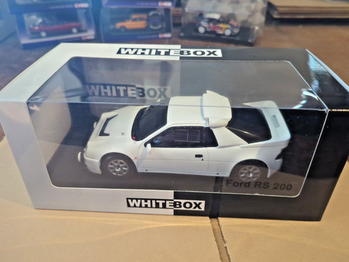 Whitebox ford 200 - rs,