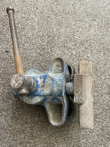 Record floor board clamp - record,