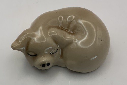 Vintage szeiler sleeping pig - vintage,