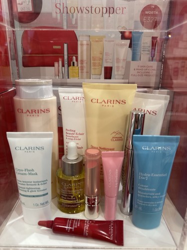 Clarins 2025 christmas - clarins,