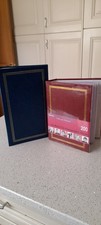 2 PHOTOS ALBUM  200 6x4   RED AND BLUE 6X4 12O  WEDDING GIFT PROM BIRTH .