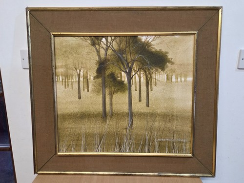 Large framed woodland - large,