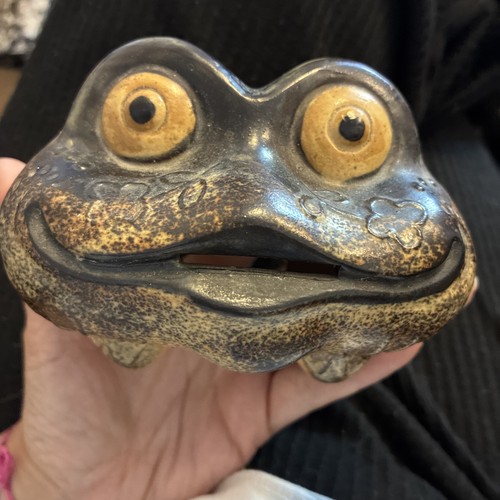 Vintage frog coin bank - frog,