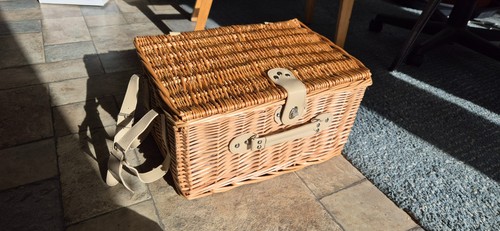 Picnic basket with cooler - basket,