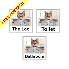BROWN TABBY CAT READING A NEWSPAPER ON THE LOO Novelty Toilet Door Signs