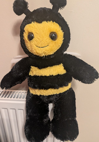 Build bear workshop bee - build-a-bear,