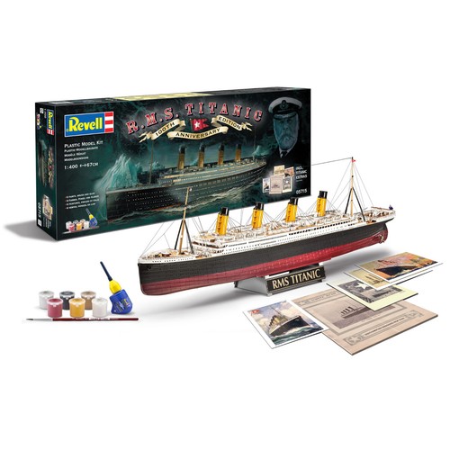 Titanic model ship - ship, revell