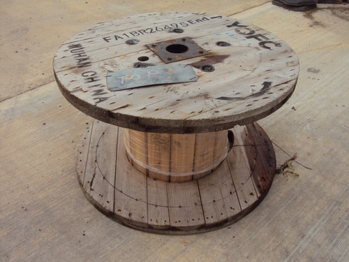 Rustic wooden cable reel - ,