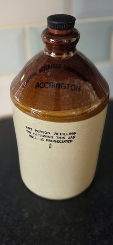 Vintage stoneware salt - , glazed