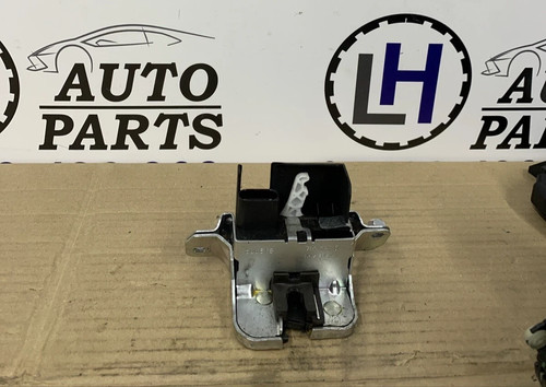 Boot lock catch mechanism - catch,