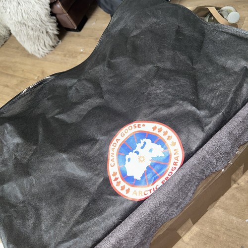 Authentic canada goose dust - authentic,