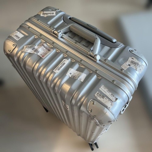 Rimowa silver wheels - rimowa,