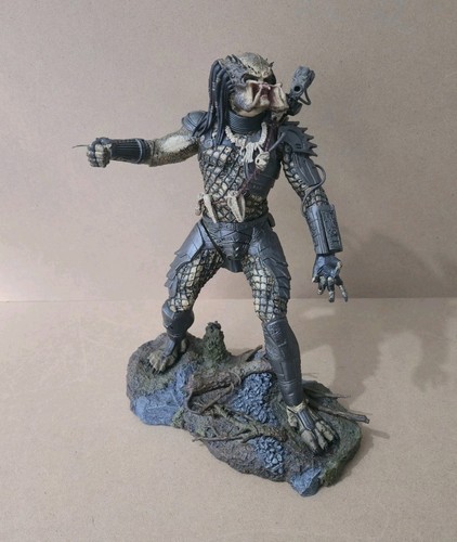 Mcfarlane toys jungle hunter - mcfarlane,