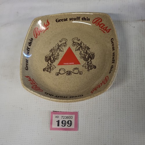 Vintage wade bass - wade,