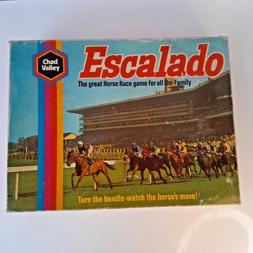 Vintage escalado horse racing - escalado,
