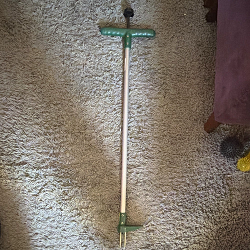 Manual spike lawn - lawn, aerator