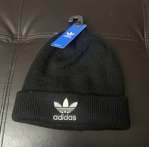 Nwt adidas originals trefoil - nwt,