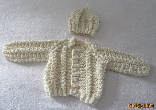 Hand knitted patterned
