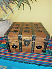 VINTAGE INDIAN SHEESHAM WOOD