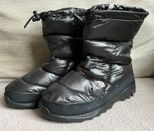 The North Face Nuptse lll boot