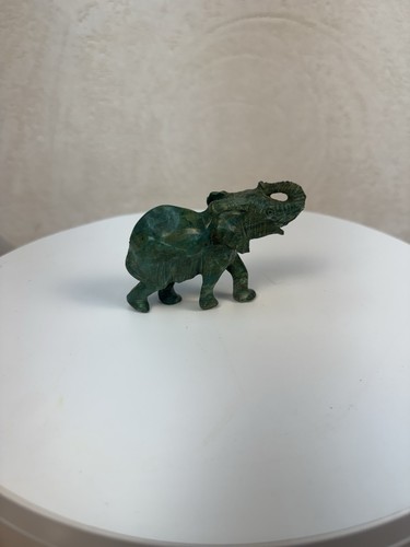 Stunning hand carved malachite - stunning,