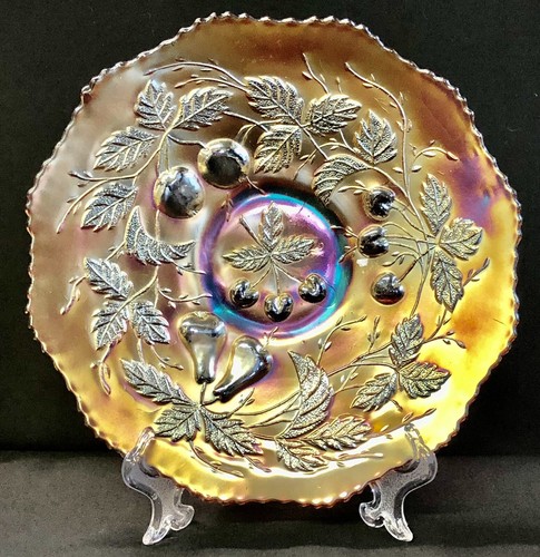 Vintage fenton carnival glass - fenton,