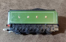 Hornby  8 wheel  Tender