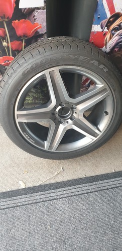 Mercedes new tyre goodyear - new,