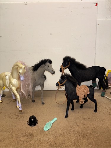 Vintage sindy doll horses - doll,