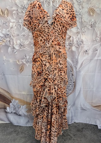 Beautiful leopard ruffle - leopard,