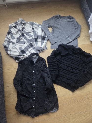 Ladies bundle clothes - , size