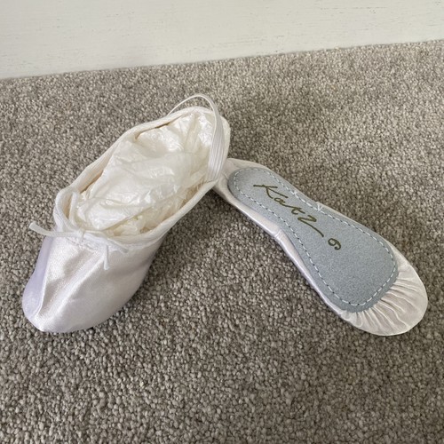 Katz white satin ballet shoes - white,