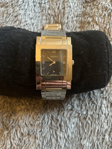 Gucci watch - gucci,