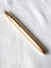 SHEAFFER FOUNTAIN PEN. GOLD