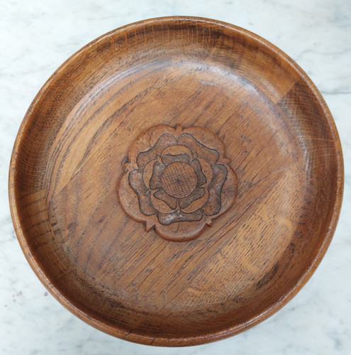 Vintage round oak hand turned - round,