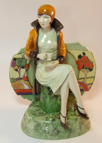 Peggy davies seated - peggy, 9"