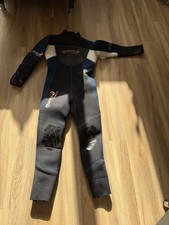 Mares Twice Ladies 5mm Semi Dry Size 4 Large