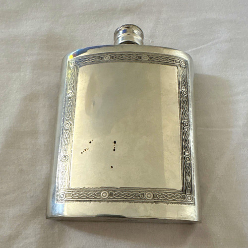 English pewter hip flask made - pewter,