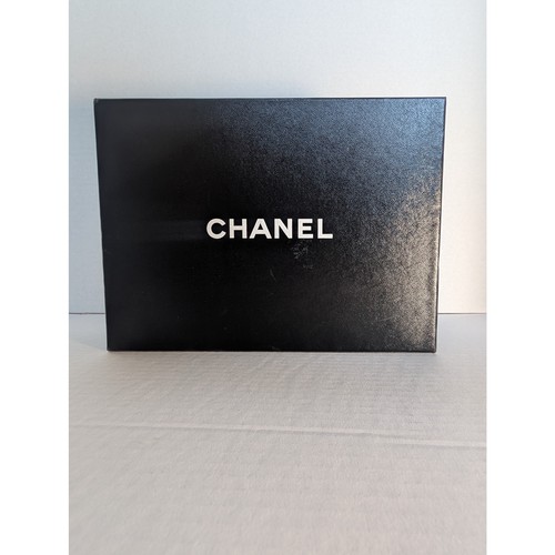 Authentic chanel empty - authentic,