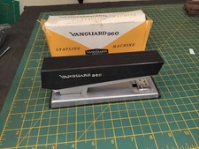 VINTAGE VANGUARD 960 STAPLER WORKING BOXED BK09U19929