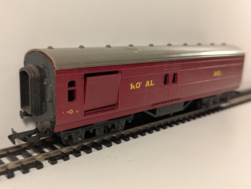 Tri ang r23 gauge maroon - gauge,