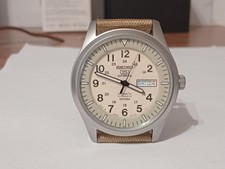 NEAR MINT 2019-24 GENTS SEIKO 5 SPORTS AUTOMATIC MILITARY WATCH  REF. 7S36-03J0