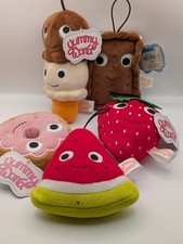 Set of 5 Kidrobot Yummy worla