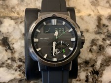 The casio pro trek prw - pro,