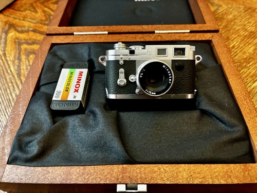 Leica minox miniature - leica,