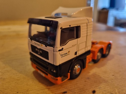 Corgi modern truck tractor - corgi,